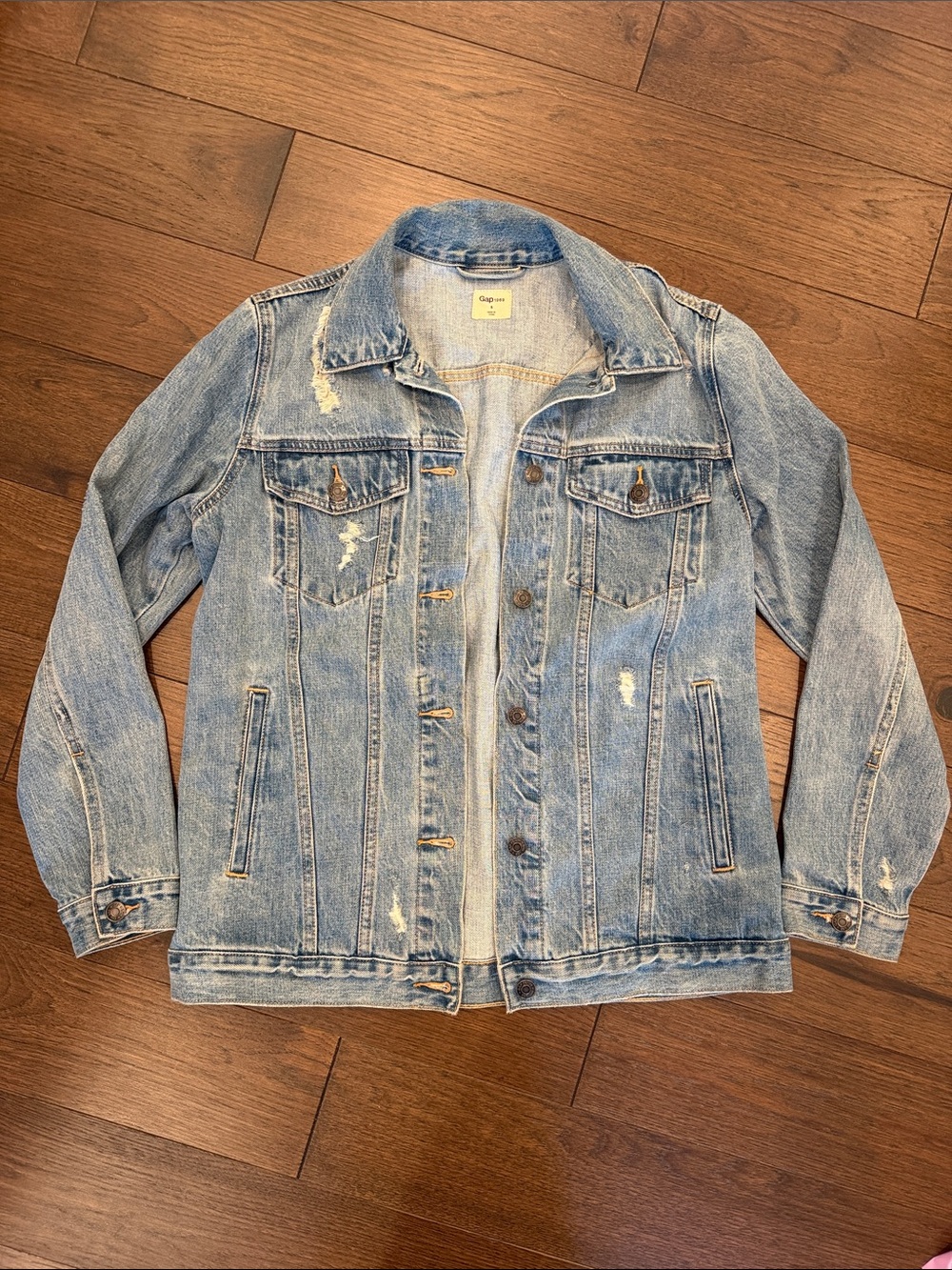 Gap 1969 Light Wash Distressed Denim Jacket Size Small - C65-002